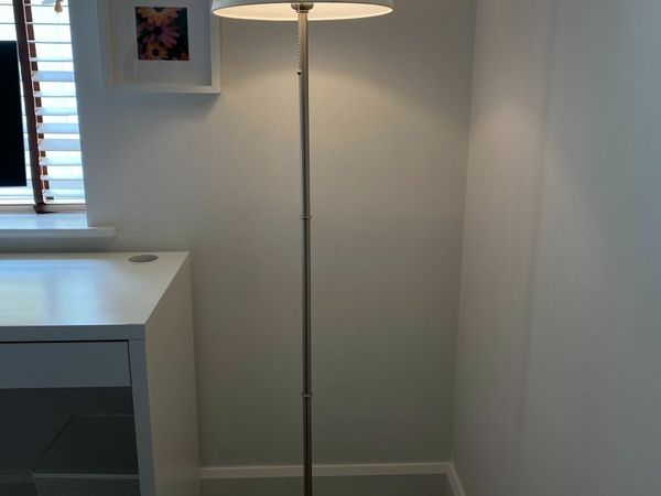 Floor lamp - Kryssmast