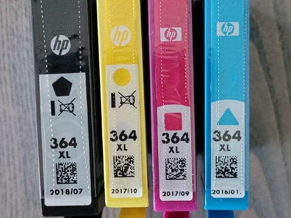Ink cartridge sets of HP 364xl and 903xl