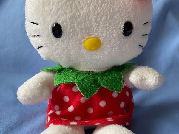 Hello Kitty Strawberry 🍓 Soft Toy TY collection