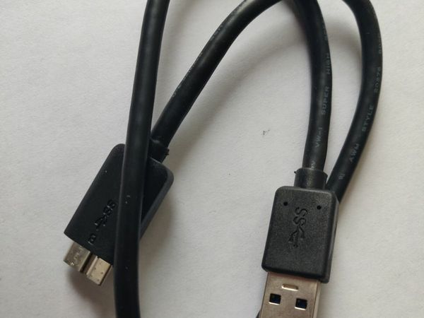 USB 3.0 DATA TRANSFER CABLE FOR EXTERNAL DRIVE