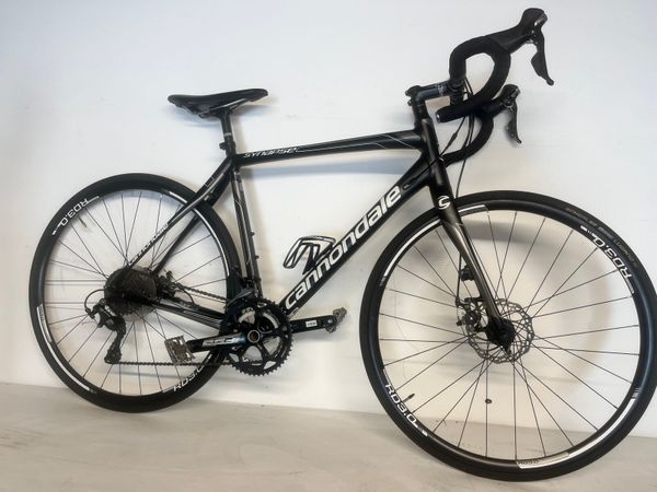 Cannondale synapse disc road bike