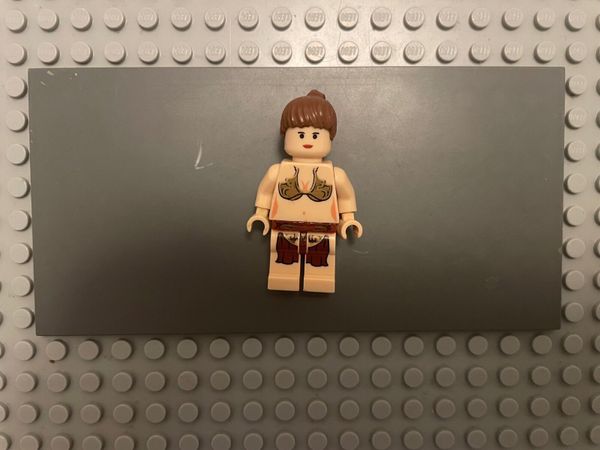lego star wars sw0085 Princess Leia minifigure