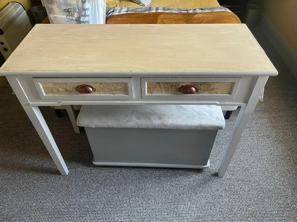 console  /dressing table   etc