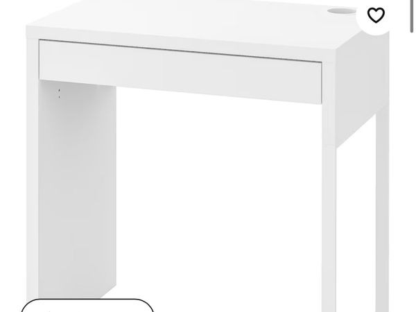 IKEA MICKE table desk