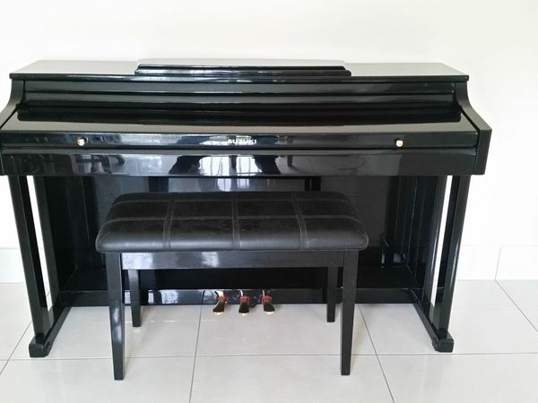 Suzuki Digital Piano