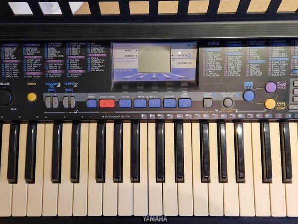 Yamaha PSR-78 Electric Keyboard
