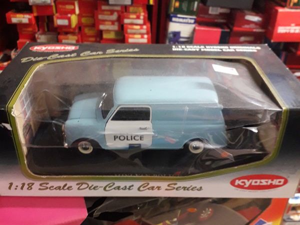 Corgi Kyosho Police Mini Van 1:18