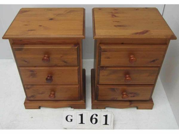 Pair of solid bedside lockers.   #G161