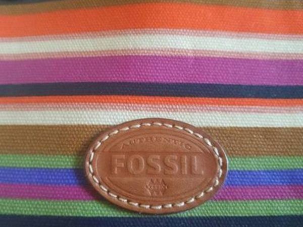 Fossil Tablet Case /100% Authentic / Lovely