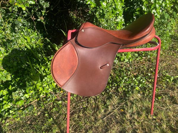Berney brothers 17.5” saddle never used