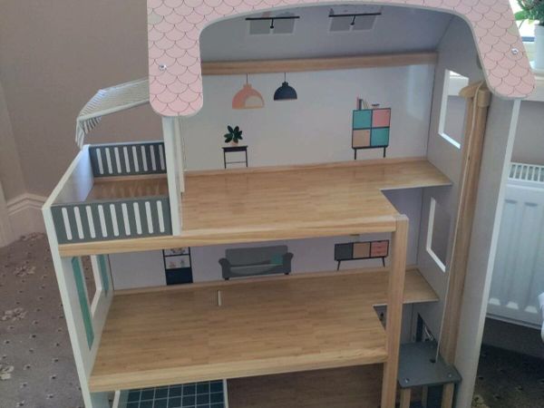 Child's Doll House for Sale