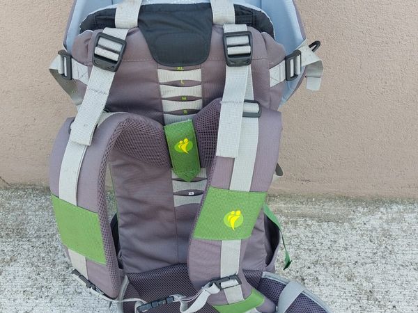 Kid carrier backpack