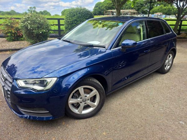 AUDI A3 1.4 TFSI SPORTSBACK WITH LEATHER
