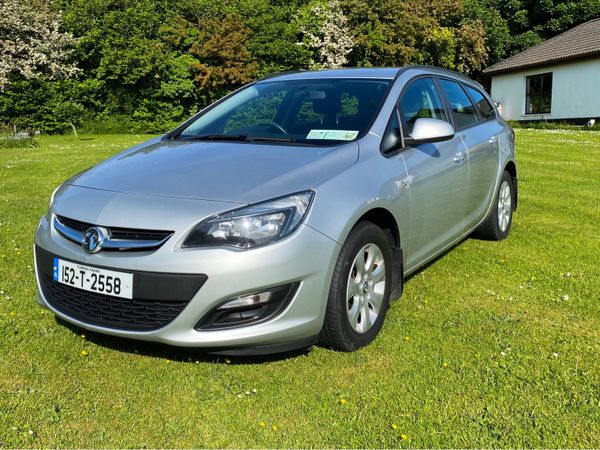 152 Vauxhall Astra Estate *2 Year NCT*