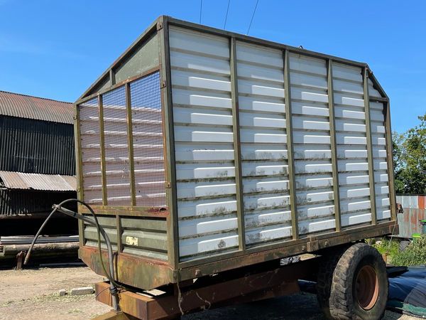 12x 7 silage trailers