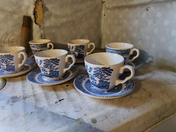 Vintage Willow Cups & Saucers