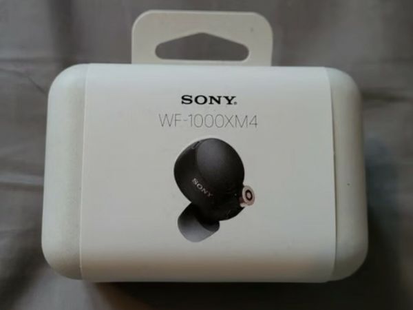 Sony WF-1000XM4 Wireless Bluetooth Earbuds Black