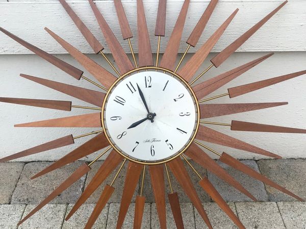 Mid century teak starburst clock by Seth Thomas