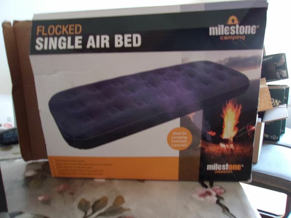 SINGLE AIR BED + SLEEPING BAG NEW