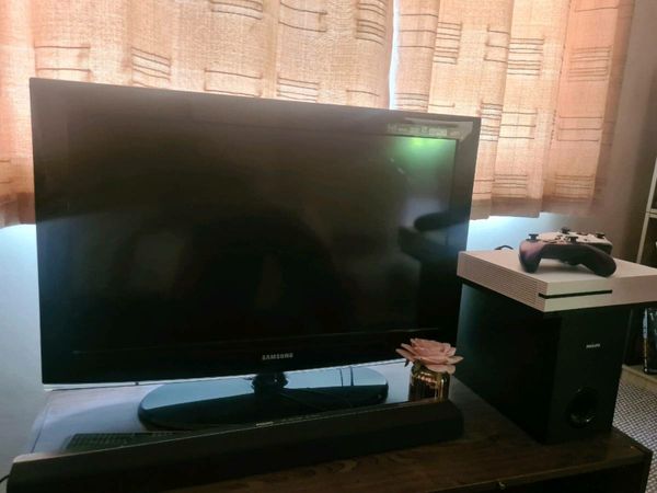 Xbox one s 500g (tv soundbar)