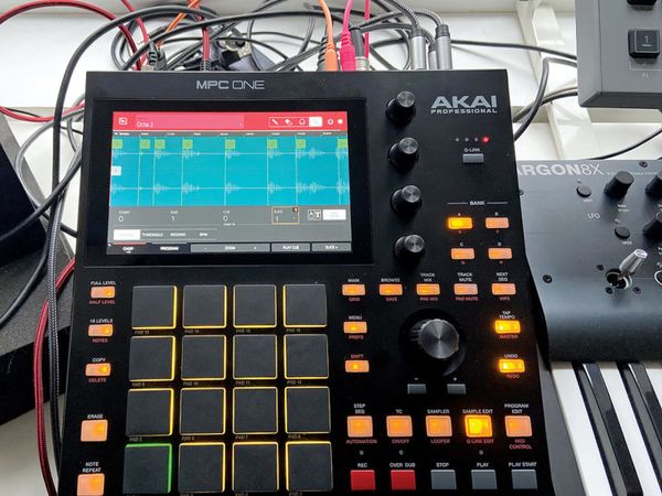 Akai mpc one stand-alone music production centre