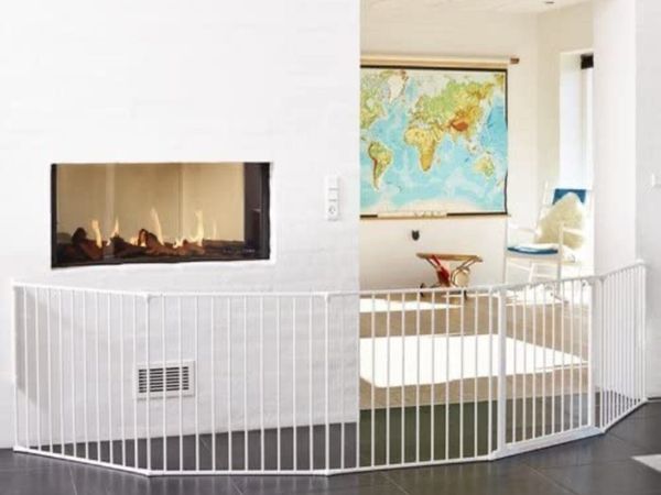 BabyDan Baby Baby Room Divider and Safety Gate