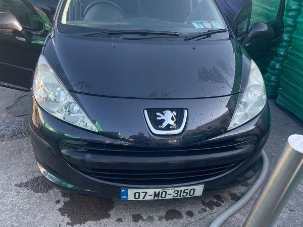 Peugeot 207 low mileage , new nct