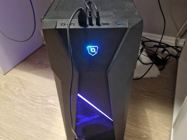 Gaming PC builded from scratch