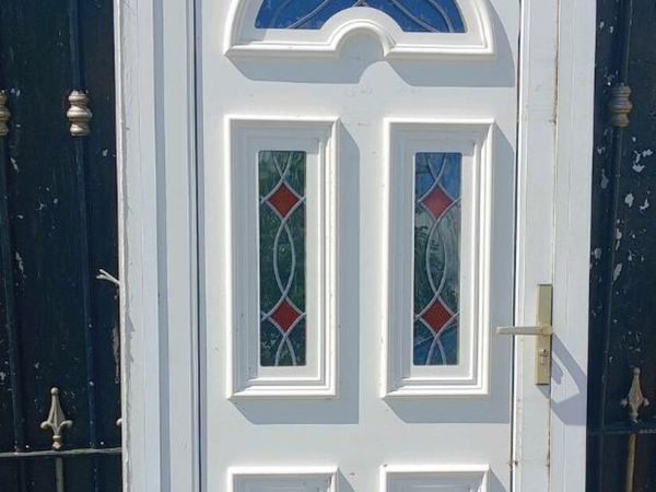 High Quality Single Door With Design Glass