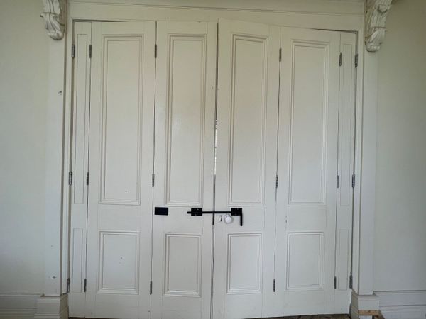 Bi Fold Victorian style doors