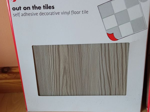 Self Adhesive Floor Tiles (New)