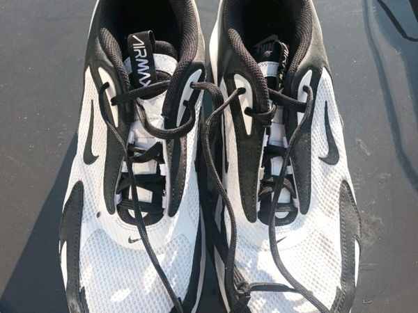 Nike air max shoes