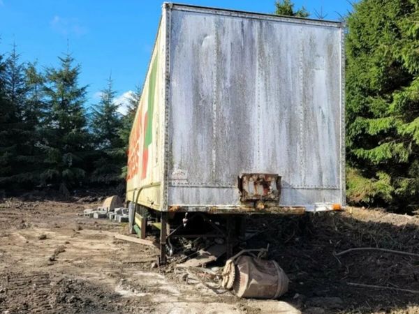40ft Trailer / Storage Container Dry