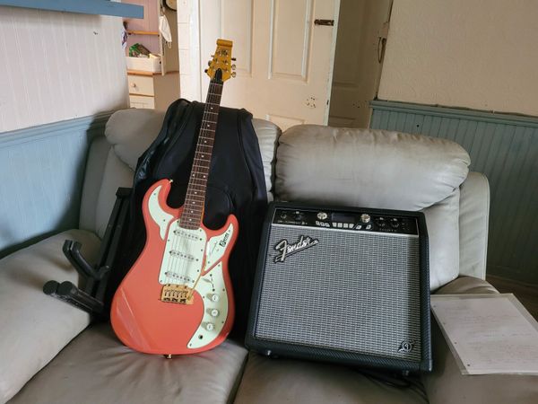 Burns Marquee with Fender G-Dec Amplifier