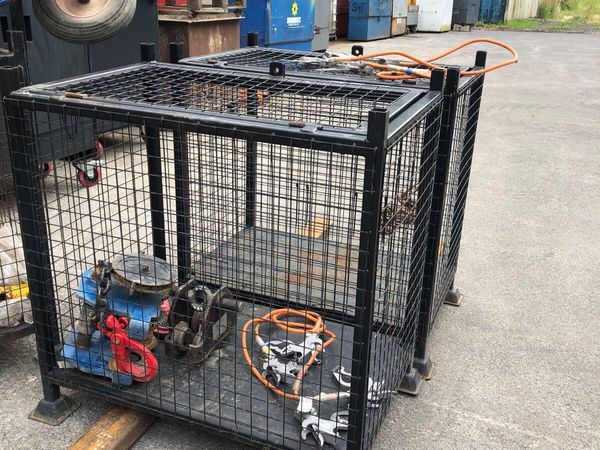 Used dog crates outlet craigslist