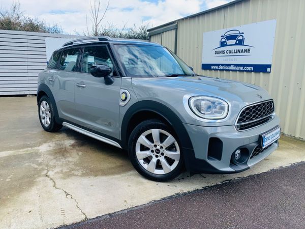21 COUNTRYMAN COOPER S E ALL 4 - ONLY 20K KMS