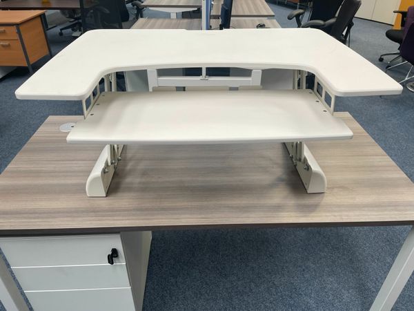 6 x Newstar Standing Desk Converters - Grade A
