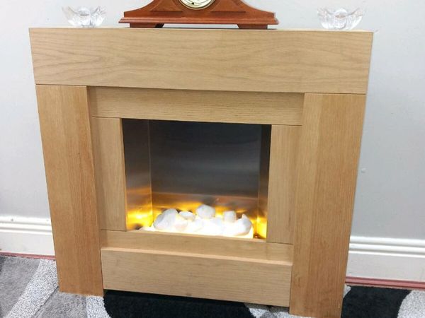 Electric fire surround