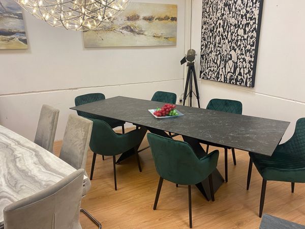 Ex display ceramic extend dining table and chairs