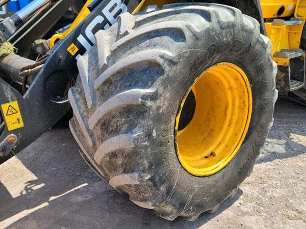 750/50/r26 tyres