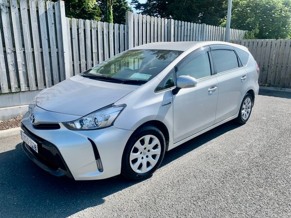 Toyota Prius Hatchback, Petrol Hybrid, 2018, Silver