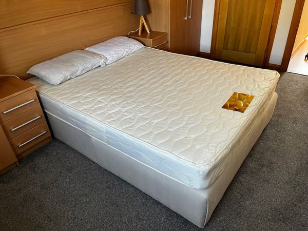 Double Bed incl mattress