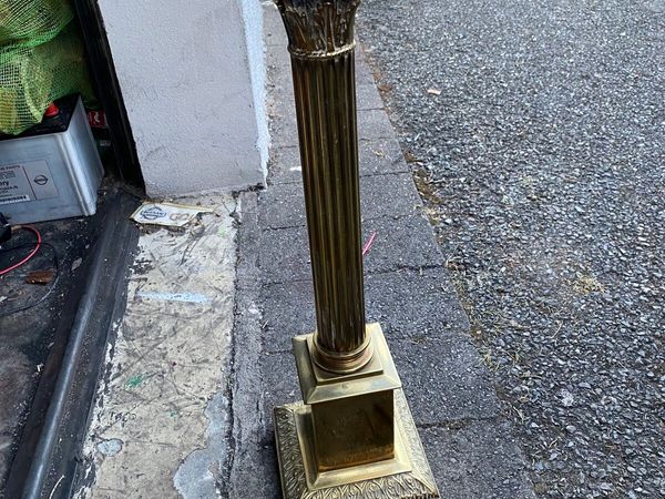 Brass standard Lamp
