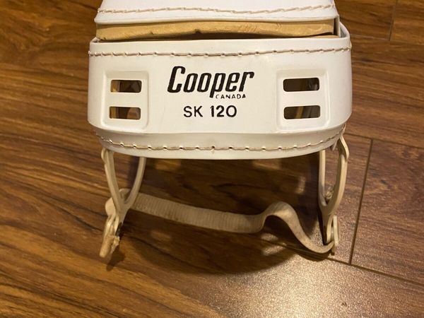 White stitched cooper helmet SK120 mint