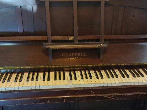 Chappel Piano