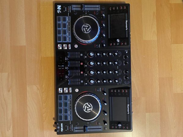 DJ / Music Production Equipment