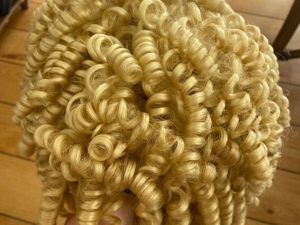 Irish dancing blonde curly Wig