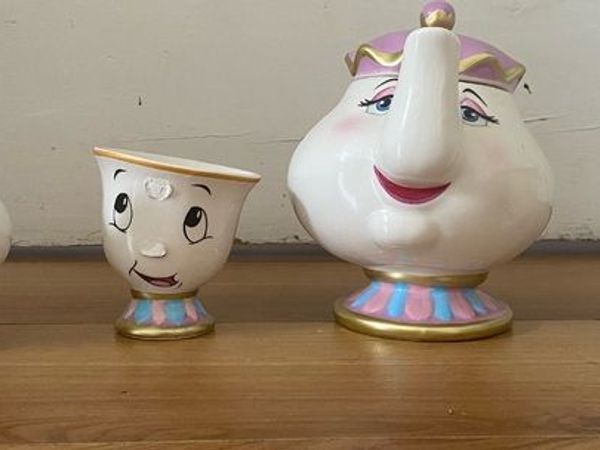 Disney Mrs Potts and Chip teacup set and money box