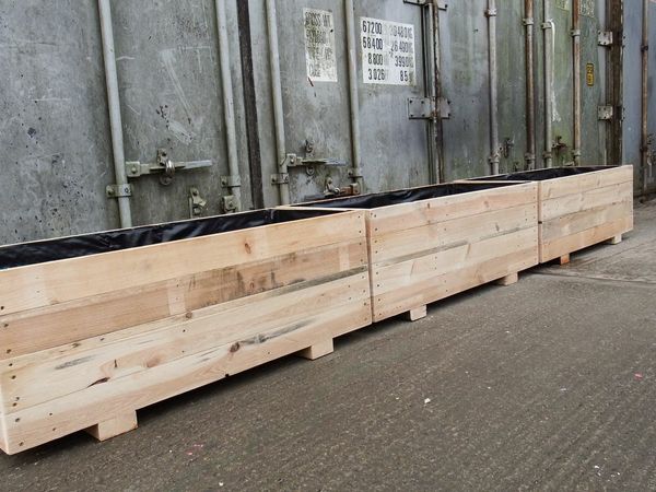 Custom Restaurant Wooden Planters, Cafe Barriers