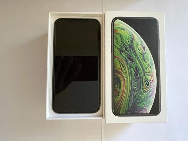 iPhone XS, 265GB, Space grey, comes with the original box and charging cable